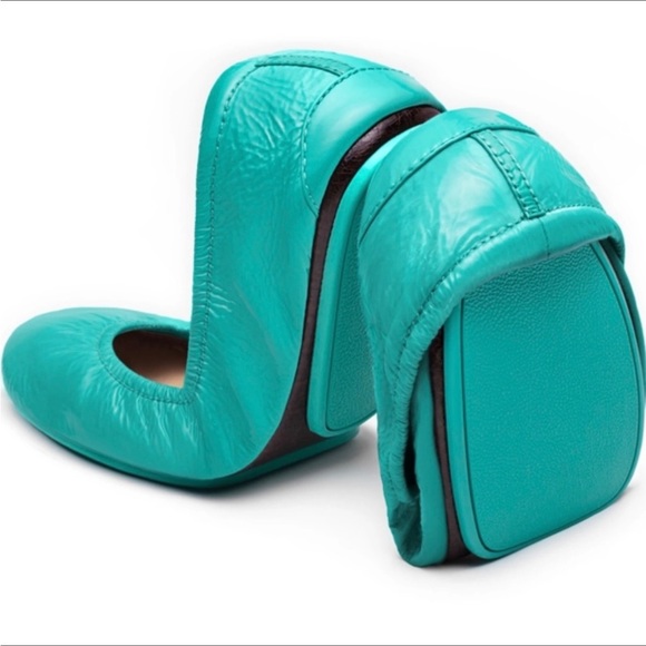 Tieks Shoes - Tieks Blue Patent Leather Flats 9